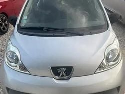 Utilisé 2006 Peugeot 107 Citadine | 2 000 € (Bon prix)