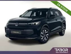Noir Nouvelle 2025 VW Tiguan SUV | 46 778 € (Prix juste)