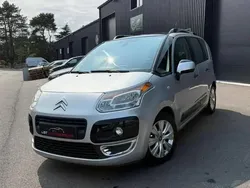 Gris Utilisé 2010 Citroën C3 Exclusive Citadine | 6 990 € (Prix assez cher)