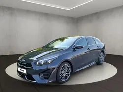 Gris Utilisé 2024 Kia ProCeed GT-Line Citadine | 29 480 € (Prix juste)