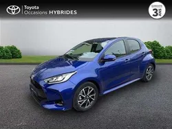 Utilisé 2022 Toyota Yaris Hybrid Design Berline | 18 990 € (Prix juste)