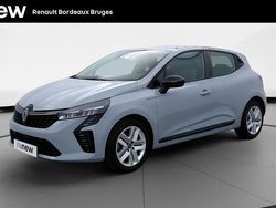 Gris Utilisé 2024 Renault Clio V Evolution Citadine | 16 890 € (Prix juste)