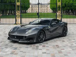 Gris Utilisé 2016 Ferrari F12 Coupé | 1 390 000 €