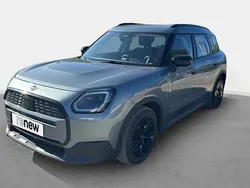 Gris Utilisé 2024 Mini Countryman Classic SUV | 33 999 €
