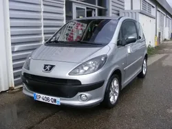 Gris Utilisé 2007 Peugeot 1007 Citadine | 5 990 €