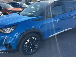 Bleu Utilisé 2022 Peugeot e-2008 GT SUV | 20 999 € (Prix juste)