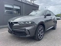 Gris Utilisé 2024 Alfa Romeo Tonale Sprint SUV | 32 990 € (Prix cher)
