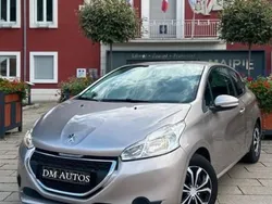 Utilisé 2014 Peugeot 208 Active Citadine | 5 990 € (Prix juste)