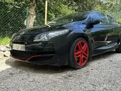 Utilisé 2010 Renault Mégane Coupé R.S. Coupé | 19 999 € (Prix cher)