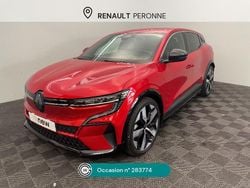 Rouge Utilisé 2022 Renault Mégane Techno Berline | 25 690 € (Prix juste)