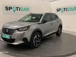Gris Utilisé 2022 Peugeot e-2008 Allure SUV | 18 999 € (Prix juste)