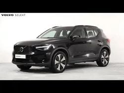 Noir Occasion 2023 Volvo XC40 Plus SUV | 39 900 € (Prix assez cher)