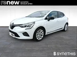 Blanc Utilisé 2023 Renault Clio V Evolution Berline | 17 490 € (Prix juste)