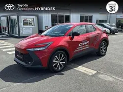 Utilisé 2025 Toyota C-HR Design SUV | 32 990 € (Prix juste)