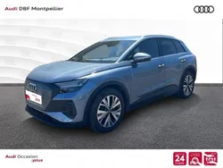 Bleu geyser métallisé Utilisé 2021 Audi Q4 e-tron Sport SUV | 29 890 € (Prix juste)