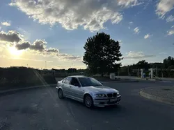 Argent Utilisé 2003 BMW 320 Comfort Edition Berline | 5 500 €