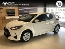 Utilisé 2024 Toyota Yaris Hybrid Berline | 21 400 € (Prix juste)