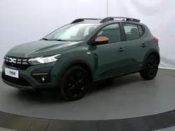 Gris Utilisé 2024 Dacia Sandero Extreme Citadine | 16 290 € (Prix juste)