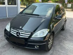 Noir Utilisé 2012 Mercedes A180 Avantgarde Monospace | 8 900 €