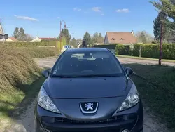 Gris Utilisé 2008 Peugeot 207 | 5 500 € (Prix juste)