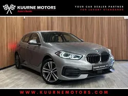 Gris Utilisé 2023 BMW 116 Sport Line Citadine | 21 900 € (Bon prix)