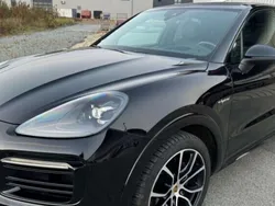 Utilisé 2021 Porsche Cayenne SUV | 69 000 €