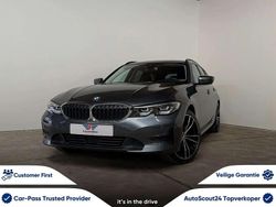 Gris Utilisé 2021 BMW 316 Sport Line Break | 23 495 € (Prix juste)