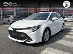 Blanc Utilisé 2023 Toyota Corolla Business Edition Berline | 22 380 € (Prix juste)