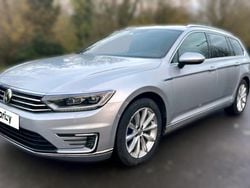 Gris Occasion 2016 VW Passat GTE Break | 12 700 € (Prix juste)