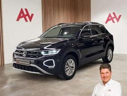 Noir Utilisé 2024 VW T-Roc Life SUV | 22 990 € (Prix juste)