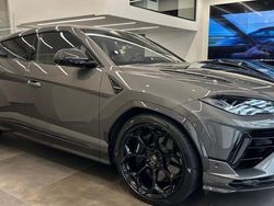 Utilisé 2025 Lamborghini Urus SUV | 320 000 €