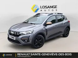 Gris Utilisé 2024 Dacia Sandero Extreme Citadine | 19 390 € (Prix assez cher)