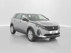 Gris Utilisé 2023 Peugeot 5008 Active Monospace | 27 900 € (Prix juste)