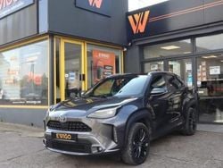 Gris Utilisé 2022 Toyota Yaris Hybrid GT Citadine | 23 489 € (Bon prix)