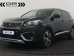 Gris Utilisé 2020 Peugeot 5008 Allure Monospace | 18 995 € (Bon prix)