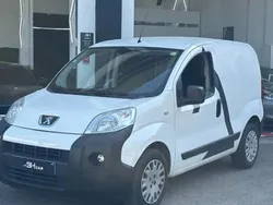 Blanc Utilisé 2017 Peugeot Bipper Monospace | 7 490 €