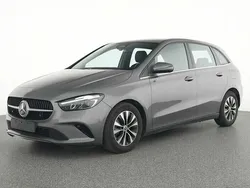 Gris Utilisé 2023 Mercedes B180 Monospace | 27 890 € (Bon prix)
