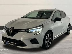 Utilisé 2023 Renault Clio V Evolution Berline | 15 299 € (Prix juste)