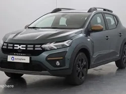 Vert cèdre métallisé Utilisé 2024 Dacia Sandero Extreme Citadine | 16 499 € (Prix juste)