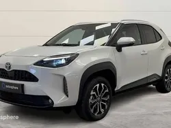 Blanc Utilisé 2022 Toyota Yaris Cross Design SUV | 24 990 € (Prix juste)