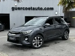 Gris Utilisé 2018 Kia Stonic Launch Edition SUV | 13 990 € (Prix cher)