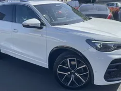 Utilisé 2024 VW Tiguan R-line SUV | 42 990 €