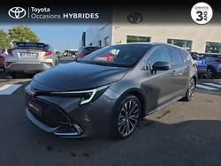 Gris Utilisé 2024 Toyota Corolla Design Break | 28 990 € (Prix juste)