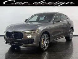 Gris Utilisé 2018 Maserati Levante SUV | 47 900 € (Super prix)