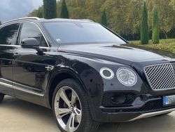 Noir Occasion 2016 Bentley Bentayga SUV | 127 890 €