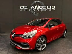 Rouge Utilisé 2015 Renault Clio IV R.S. Berline | 14 990 € (Prix juste)