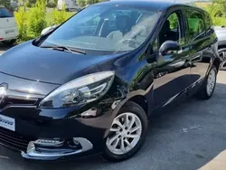 Noir Utilisé 2013 Renault Scénic III Dynamique Monospace | 8 990 € (Prix juste)