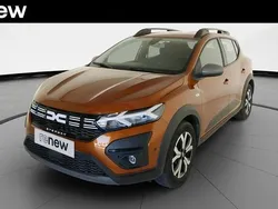 Orange Utilisé 2023 Dacia Sandero Expression Citadine | 13 999 € (Bon prix)