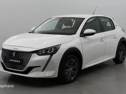 Blanc banquise (o) Utilisé 2021 Peugeot e-208 Active Citadine | 13 499 € (Bon prix)