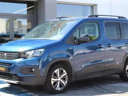 Bleu Utilisé 2020 Peugeot Rifter GT-line Monospace | 18 990 € (Prix juste)